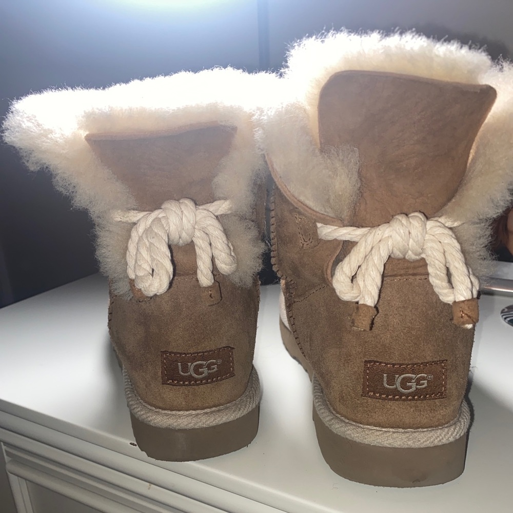 Ugg Mini Bailey Bow - image 2